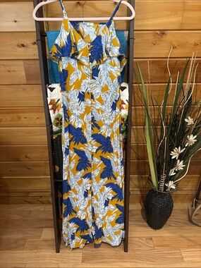 Sleeveless Maxi Dress with Blue & Mustard Leaf Print